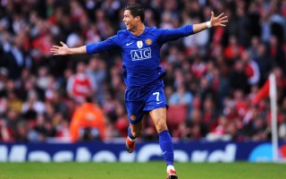 阿斯顿维拉VS曼联近期比赛时间，阿斯顿维拉对曼联视频直播？